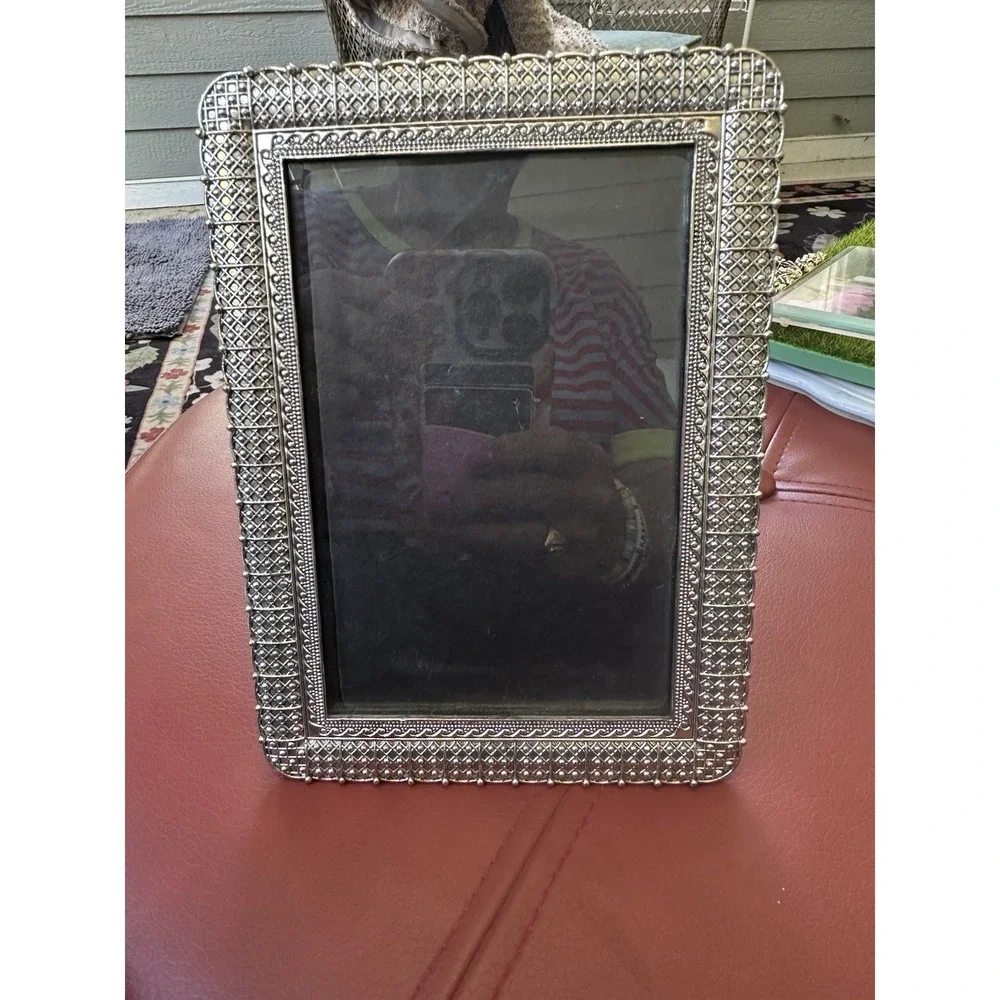 Vintage Heavy Silver Metal 5 X 7 Picture Frame/Intricate Metal Work